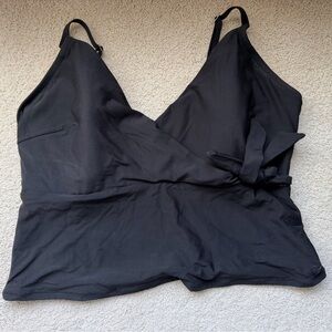 CALIA by Carrie Underwood Black Swim Top